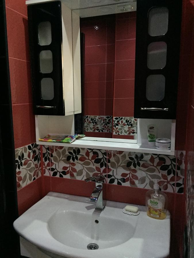 Apartment In Yalchin Star Residence Batumi Bagian luar foto