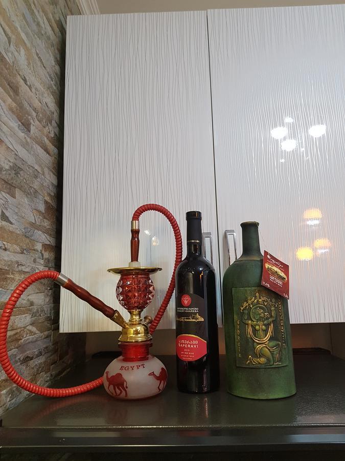 Apartment In Yalchin Star Residence Batumi Bagian luar foto